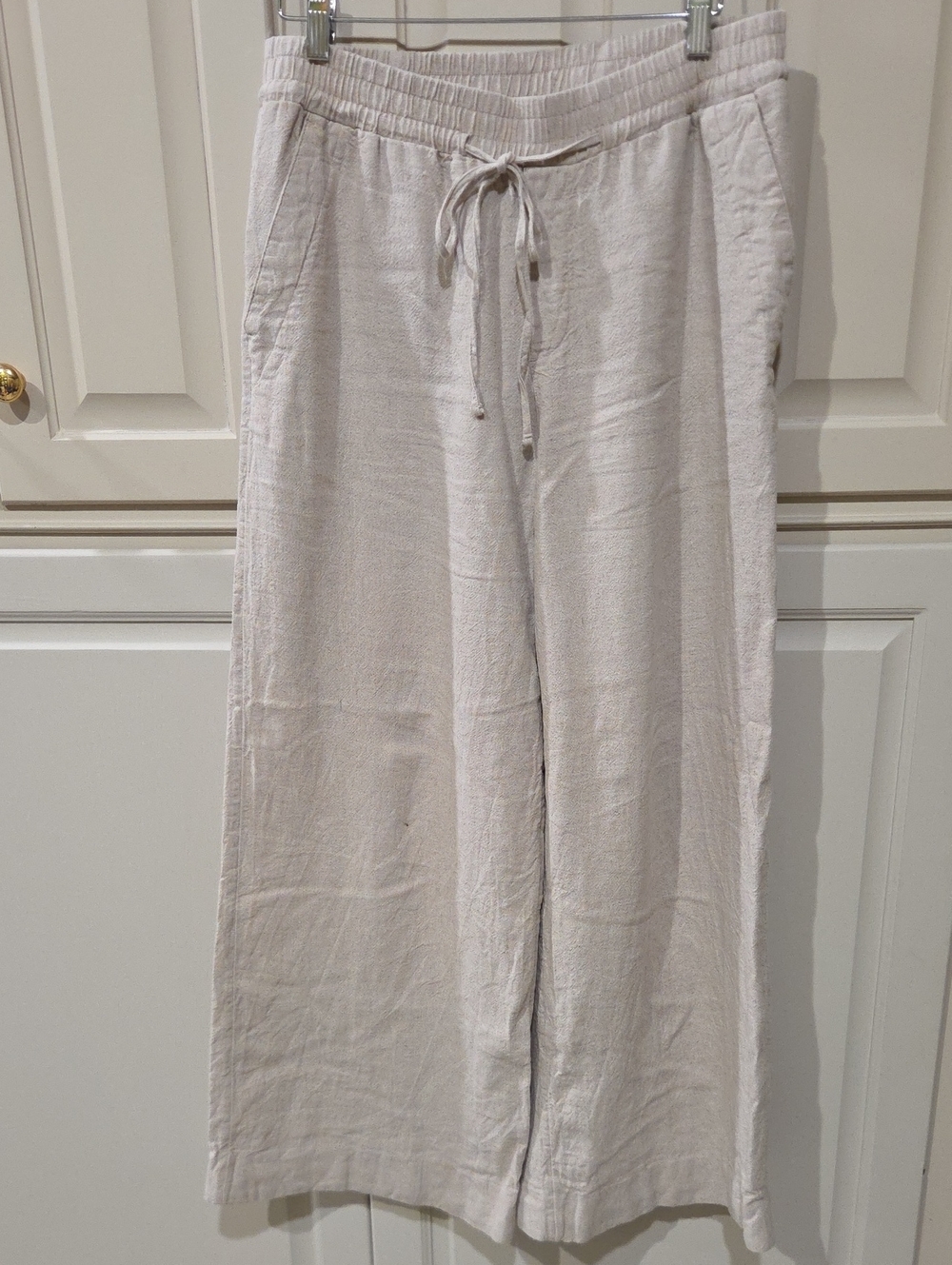 a new day Men's Drawstring Wide-Leg Chinos in Light Beige